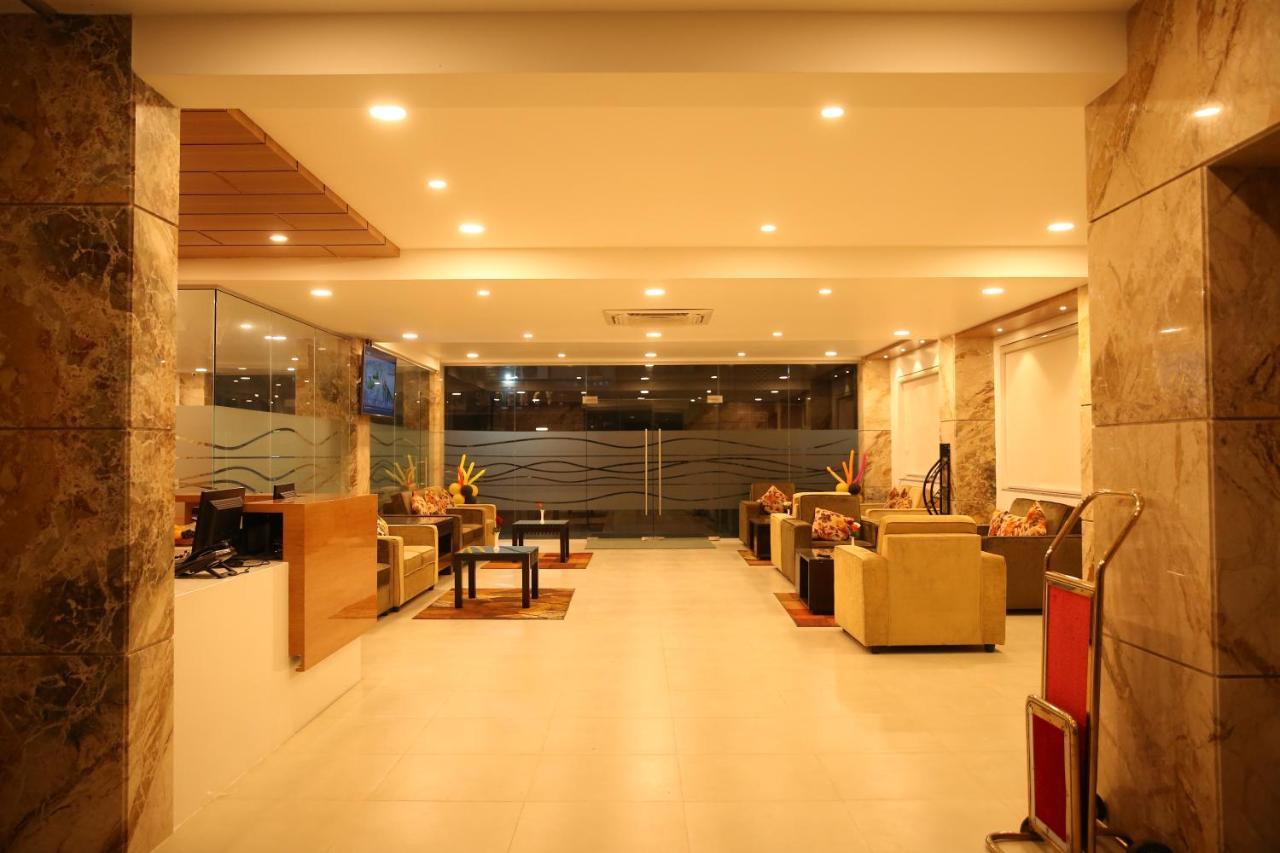 Mg Iris Hotel Tirupati Exterior foto